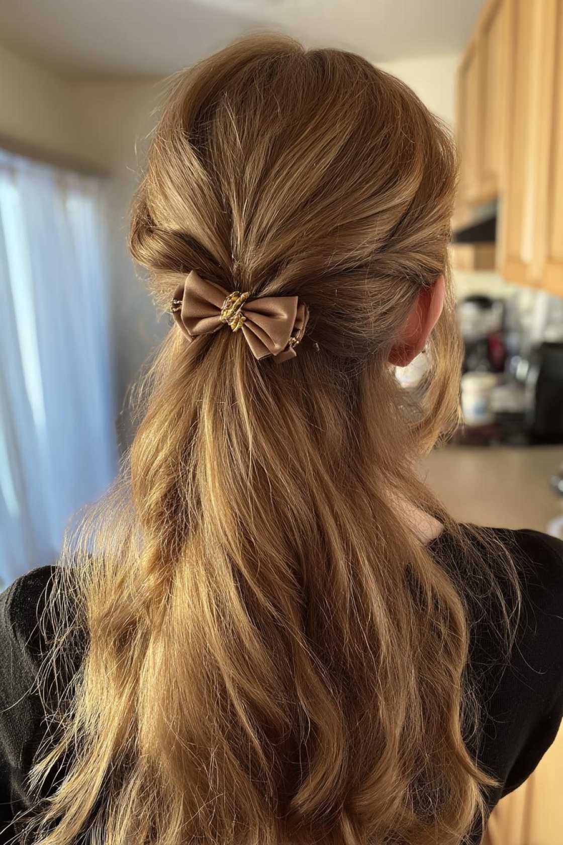 12+ Adorable Back to School Hairstyles with Bows & Clips You Need to Try. - 24. Half-Up with a Mini Bow