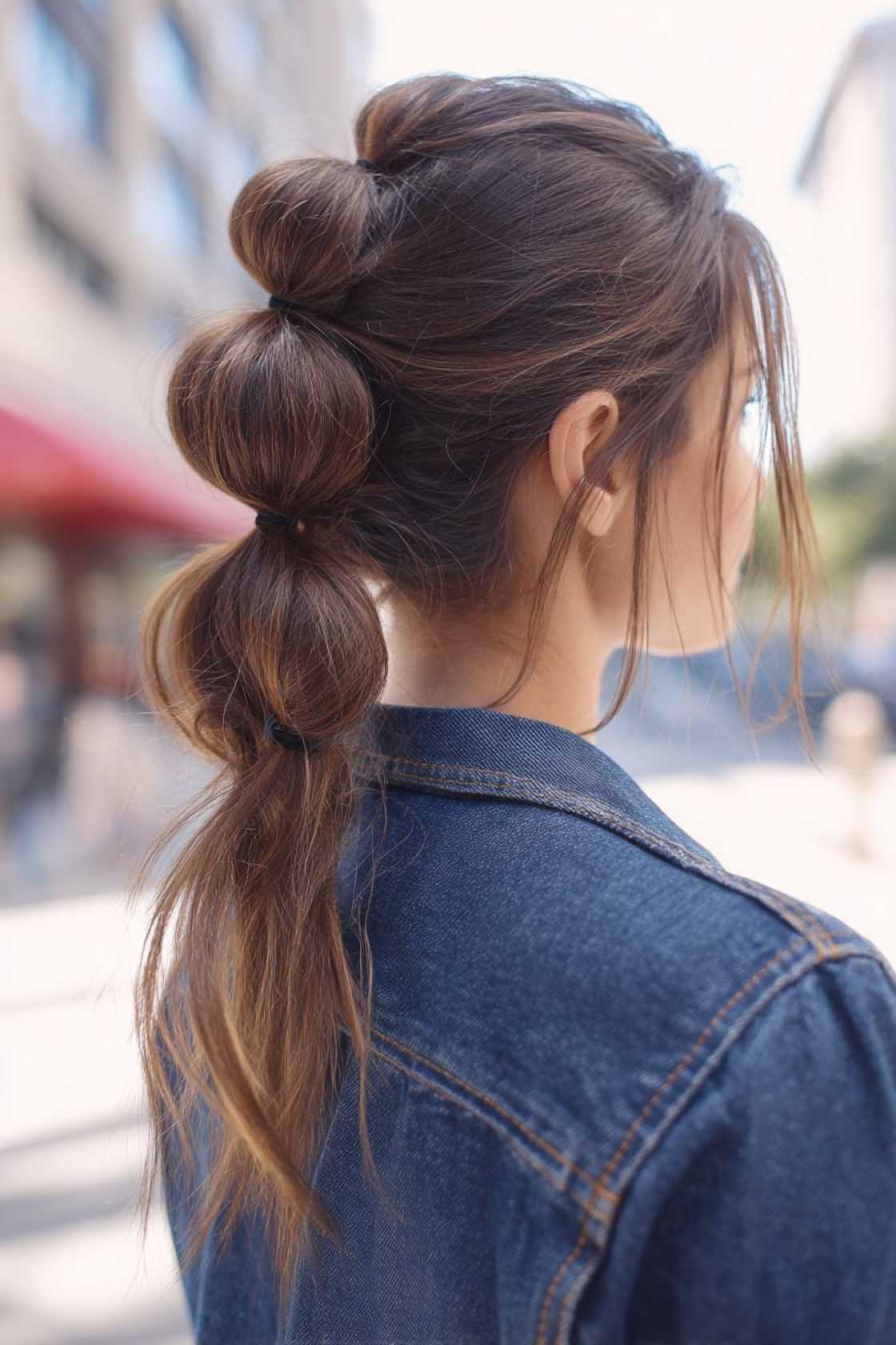 15+ Ace Tennis Hairstyles: Secure Braids, Ponytails & Buns for the Court. - 20. Bubble Ponytail