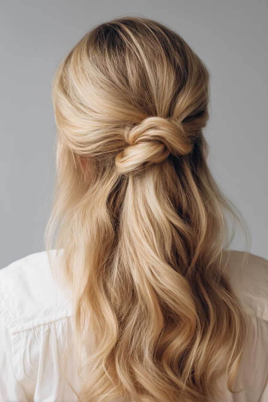 15+ Coolest Hot Weather Hairstyles to Beat the Heat (Updos, Braids & More!). - 15. Half-Up Top Knot