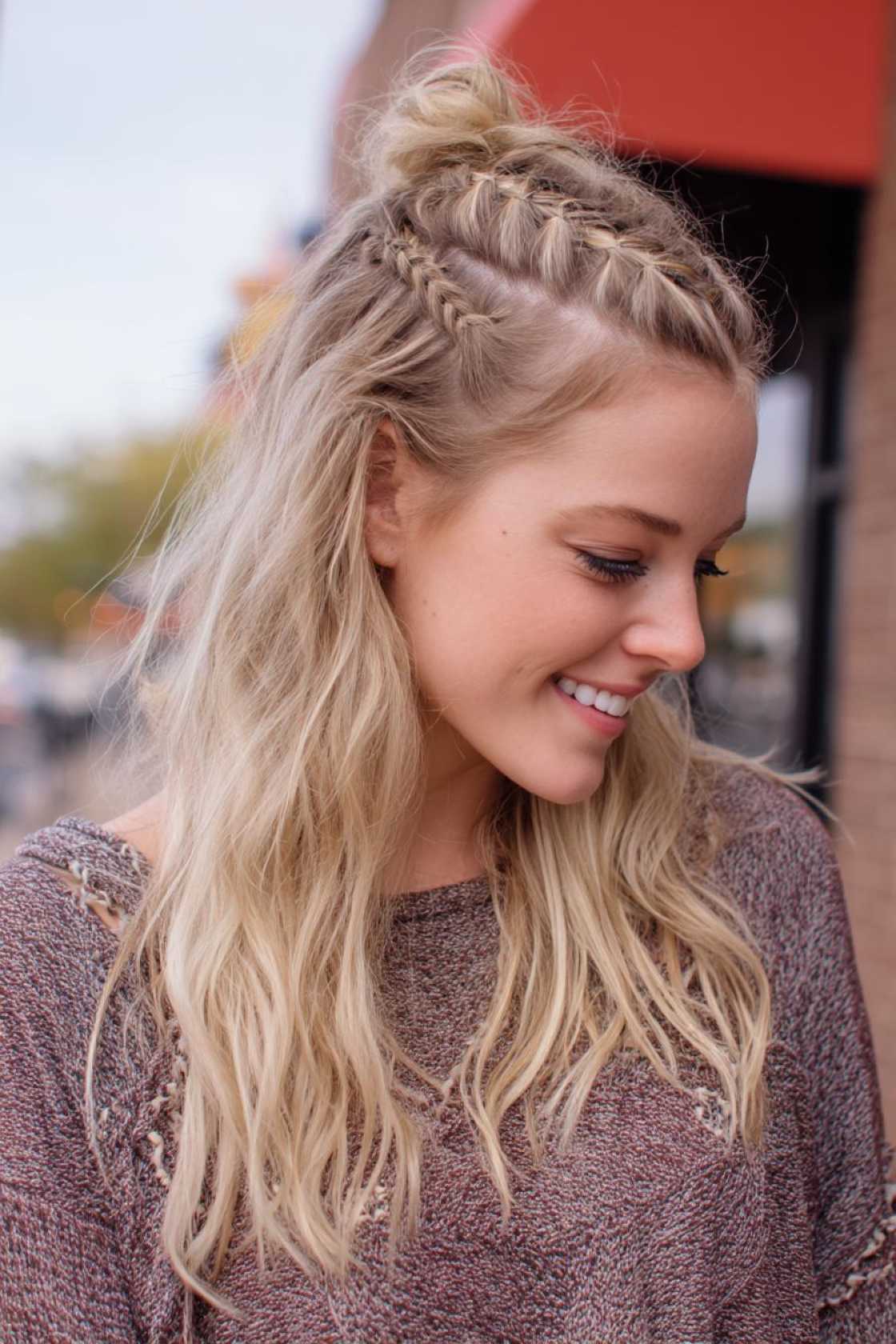 Beyond the Messy Bun: 20+ Creative & Secure Hairstyle Ideas for the Gym. - 5. Half-Up Braids
