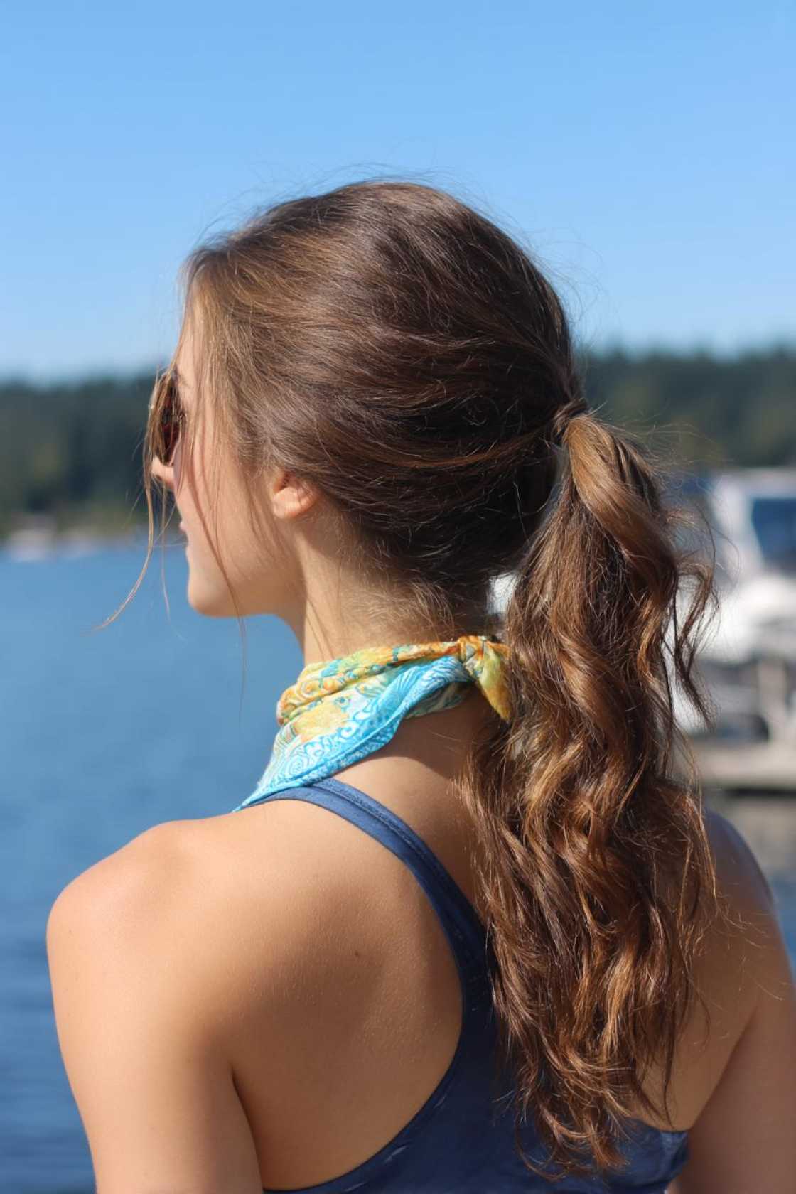 Lake Life Ready: 20+ Practical & Pretty Hairstyles You'll Love. - 21. The Simple Ponytail