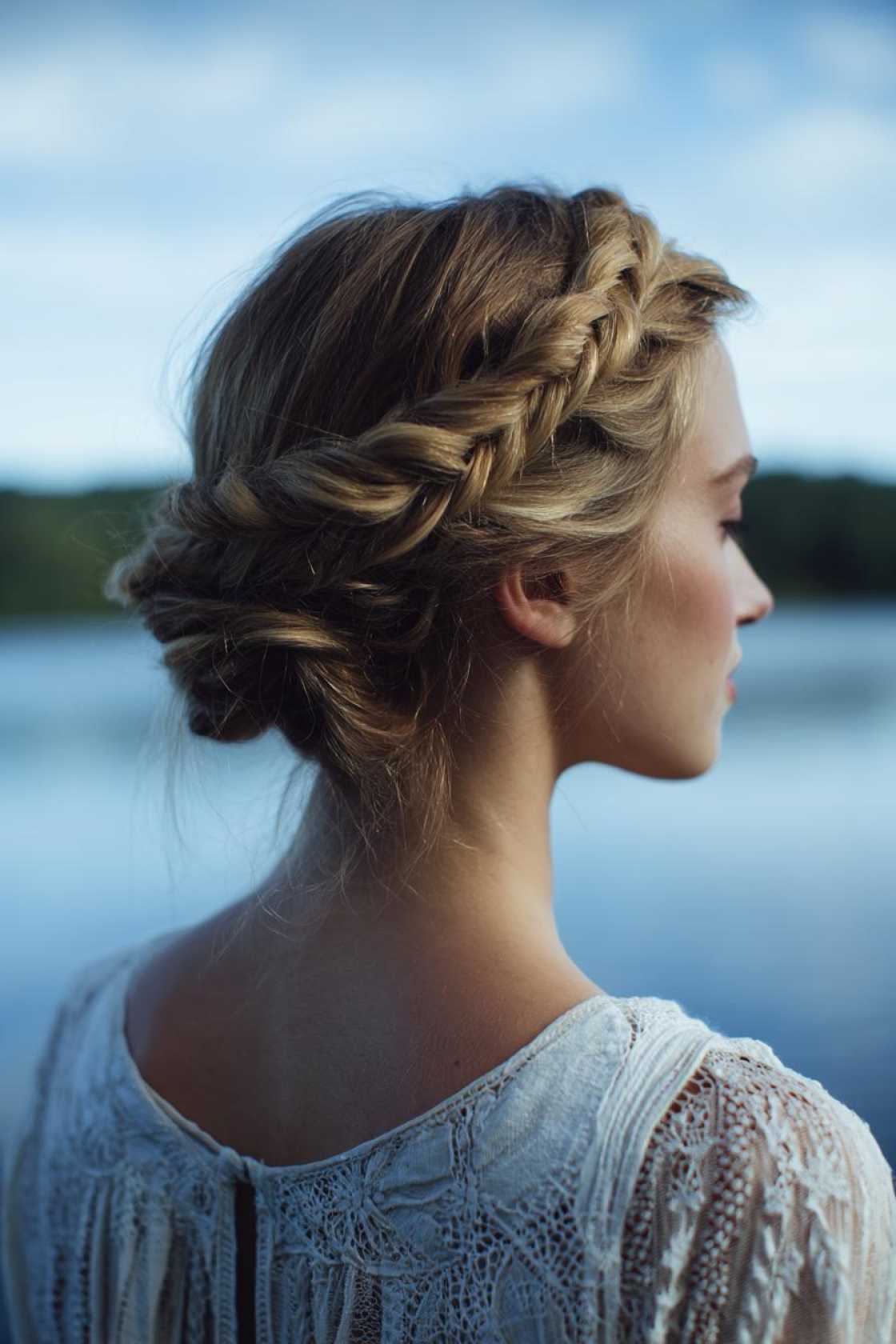 Lake Life Ready: 20+ Practical & Pretty Hairstyles You'll Love. - 10. Crown Braid