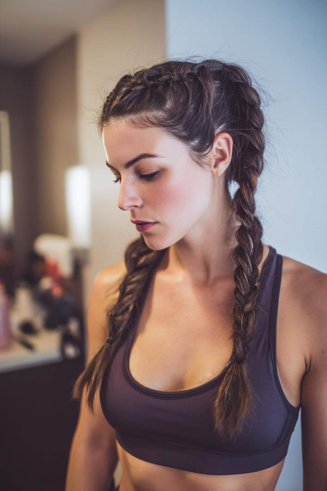 The Ultimate Gym Hair Guide: 12+ Hairstyles That Stay Put (Cardio to Weights). - 2. The Boxer Braids