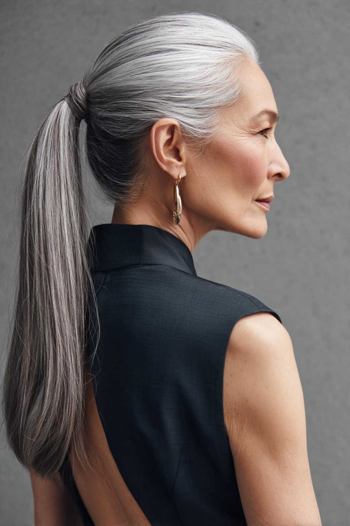 Timeless Beauty: 12+ Graceful Hairstyles for the Mother of the Groom. - 7. Sleek Ponytail