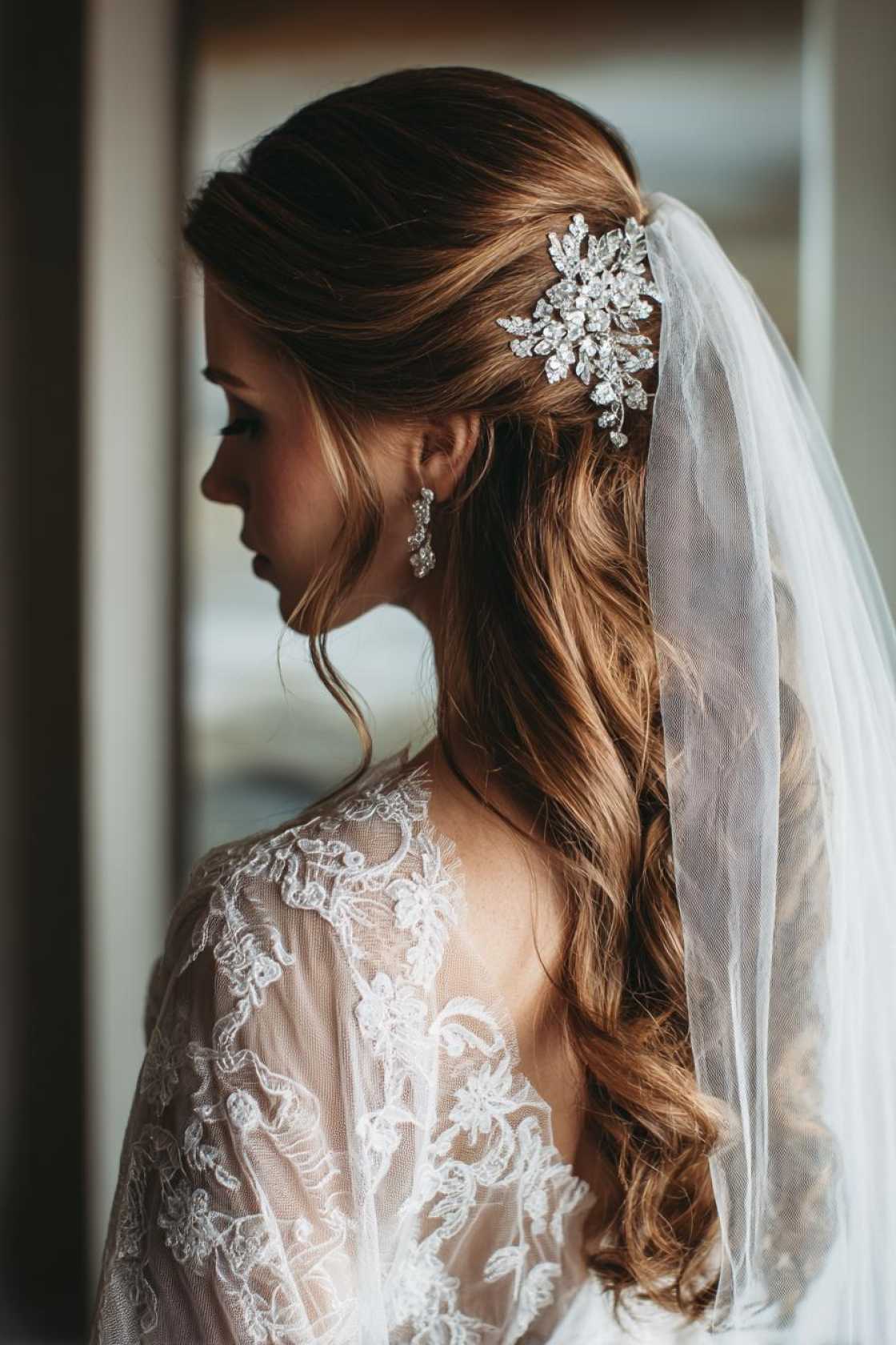 Beat the Heat Beautifully: 20+ Elegant Summer Bridal Hairstyles That Last All Day. - 12. Half-Up with a Veil