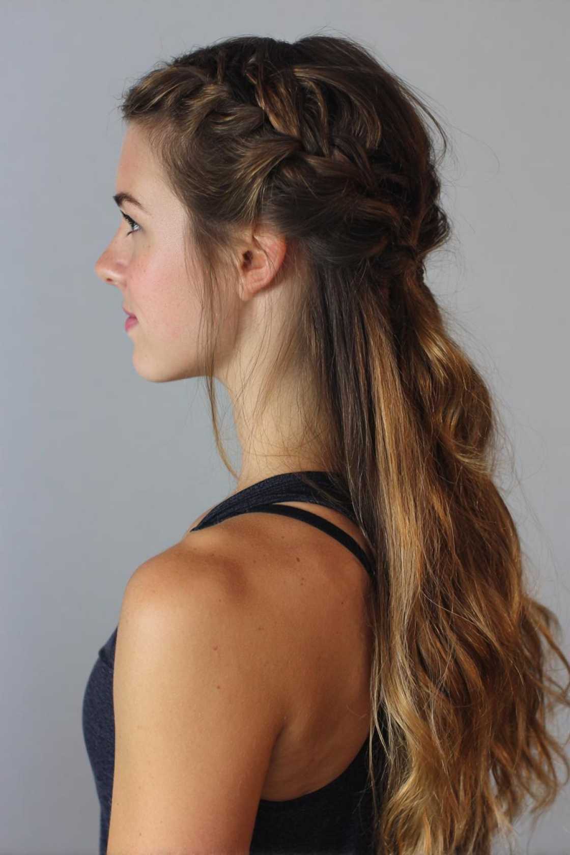 Beyond the Basic Bun: 20+ Innovative Gym Hairstyles for a Sweat-Proof Session. - 4. The Half-Up Braids