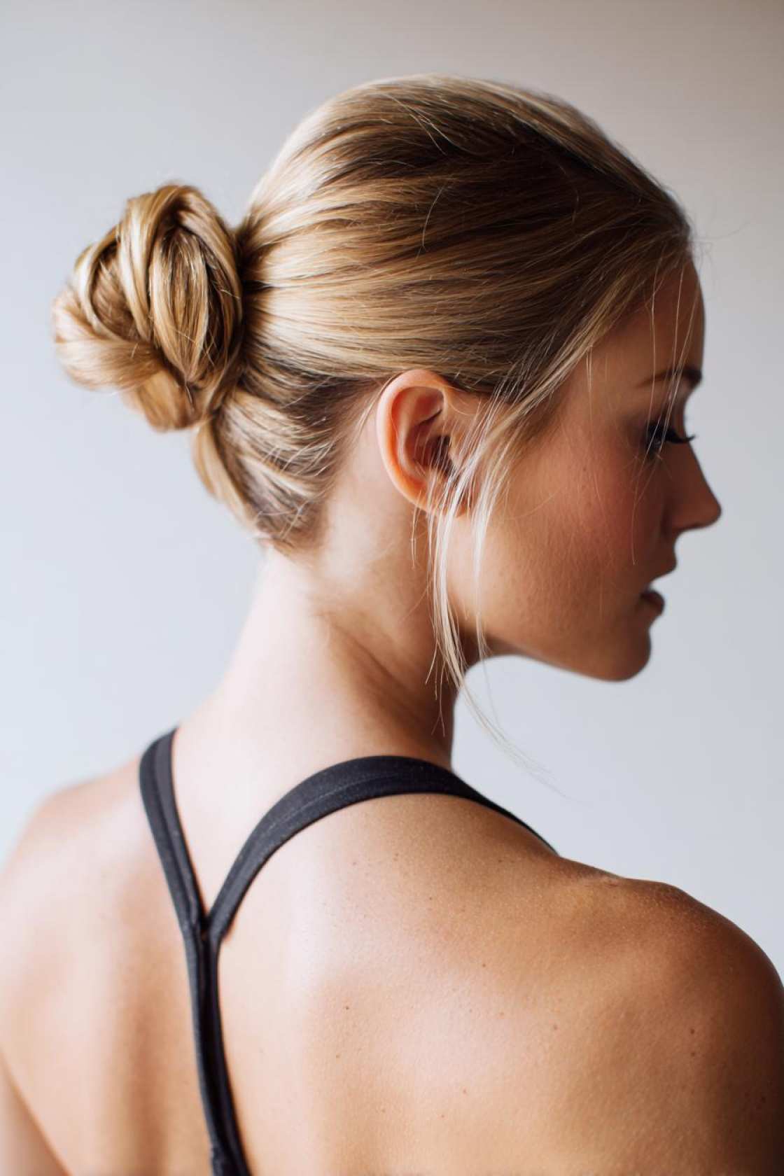 Beyond the Basic Bun: 20+ Innovative Gym Hairstyles for a Sweat-Proof Session. - 17. The Simple Bun