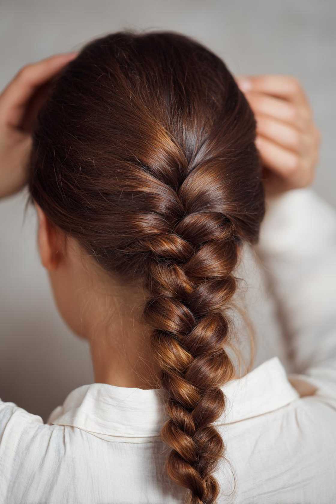 Dominate the Court: 15+ Volleyball Hairstyles Engineered for Zero Distractions & Max Style. - 4. Twist Braids
