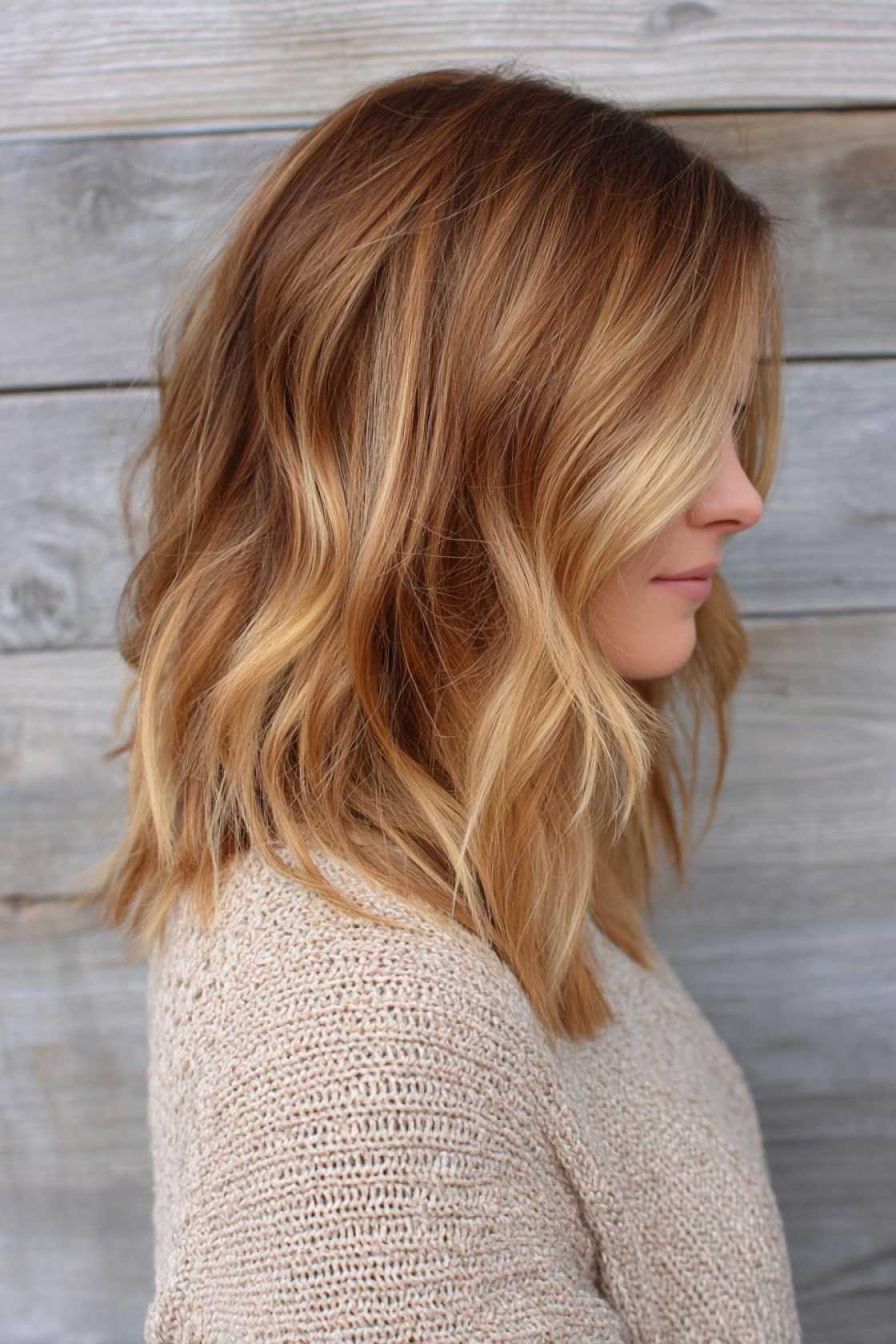 Hello Sunshine! 20+ Hot Summer Hair Color Trends for Your Freshest Look Yet. - 12. Sandy Brown with Blonde Ends