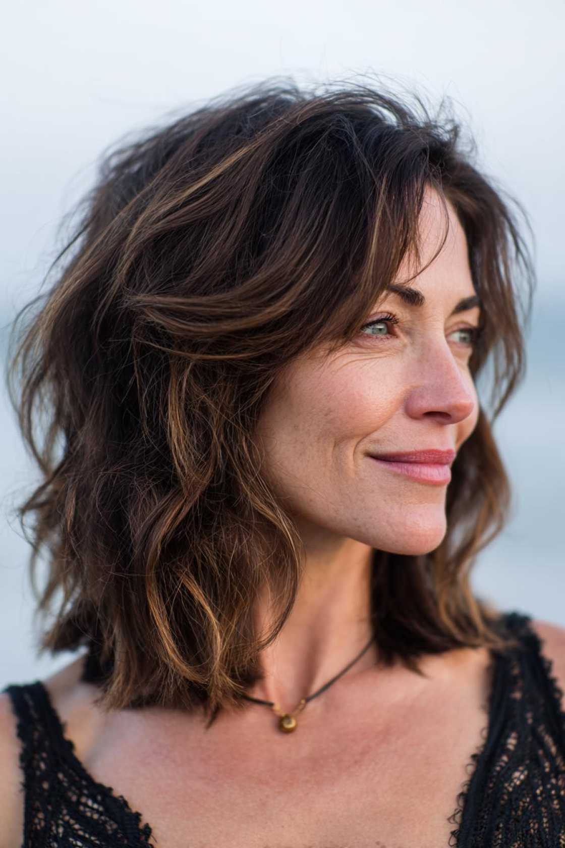 Refresh Your Look After 40: 25+ Stunning Medium Length Hairstyle Inspirations. - 15. The Textured Lob