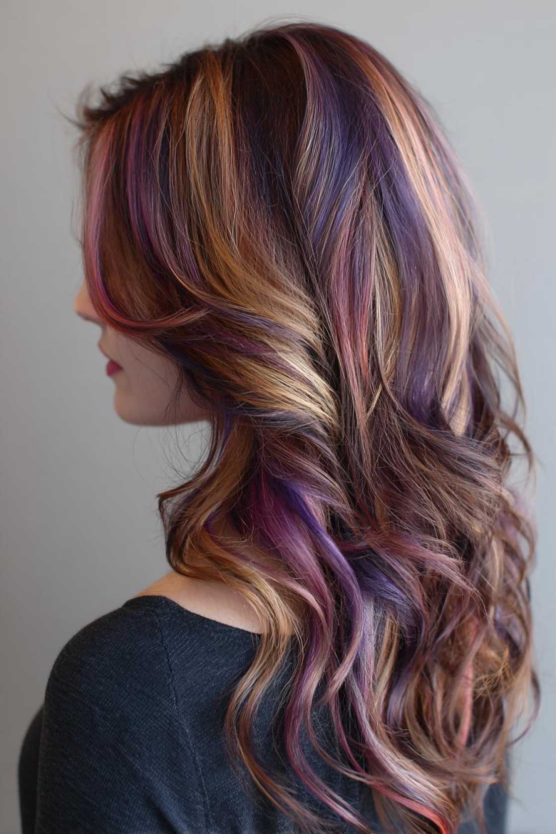 Thinking Peekaboo? 18+ Reasons to Try This Playful Hidden Hair Color. - 19. Subtle Pops of Color