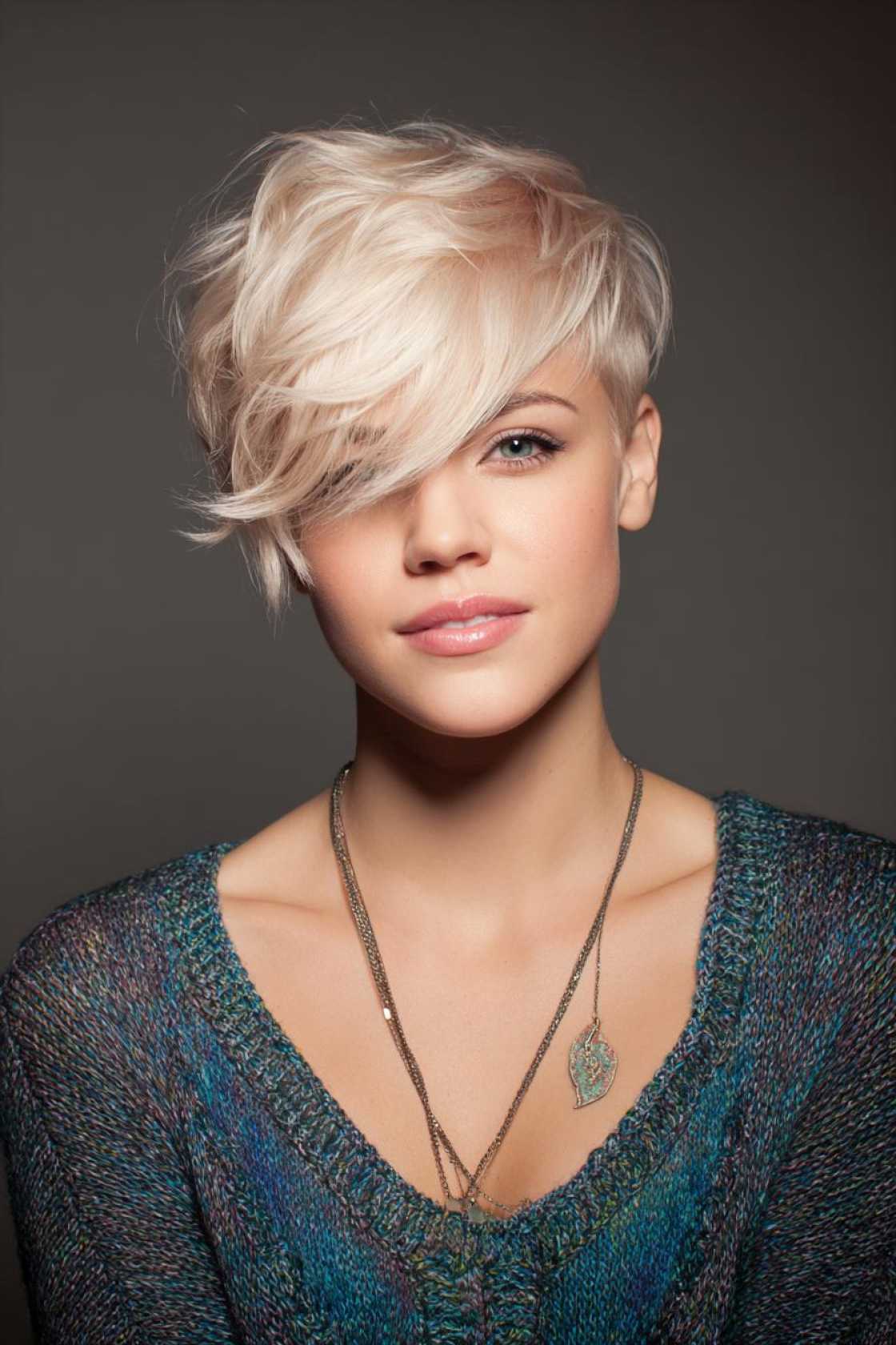 Throwback Beauty: 12+ Unforgettable 90s Pixie Haircuts We Still Love. - 5. The Asymmetrical Pixie