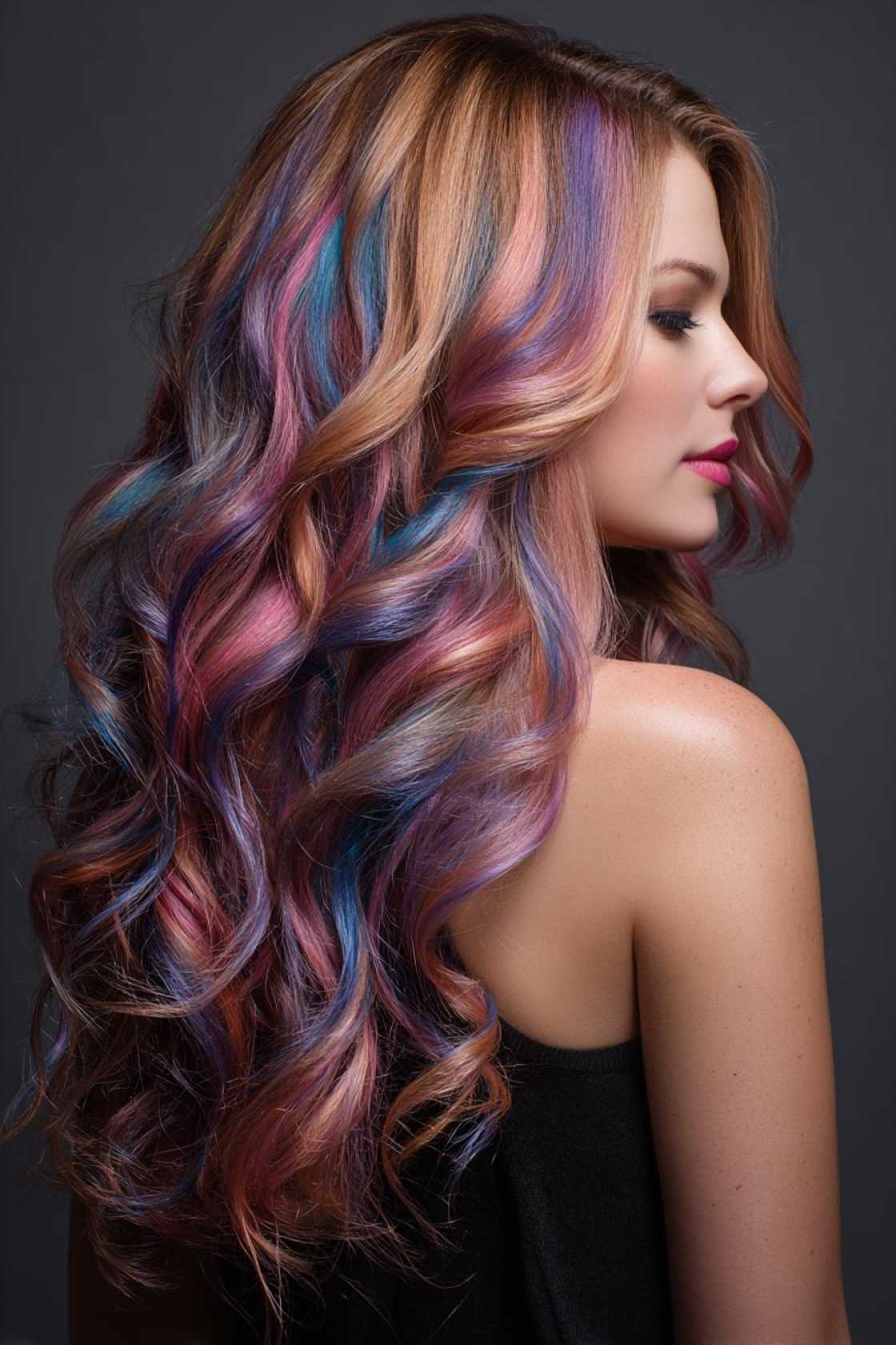 Triple the Fun! 20+ Ways to Rock Neapolitan Hair Highlights This Season. - 4. Neapolitan Highlights with a Pop of C