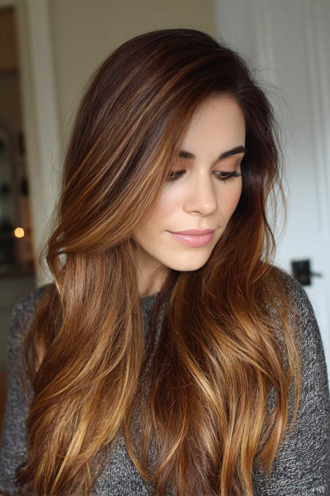 Unlock Sun-Kissed Depth: 15+ Dark Caramel & Honey Balayage Looks for Brunettes. - 1. The Ultimate Sun-Kissed Blend: Deep C